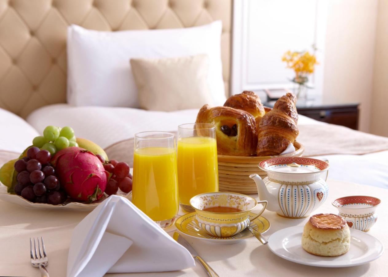 The Okura Prestige Taipei Hotel Eksteriør billede Room service