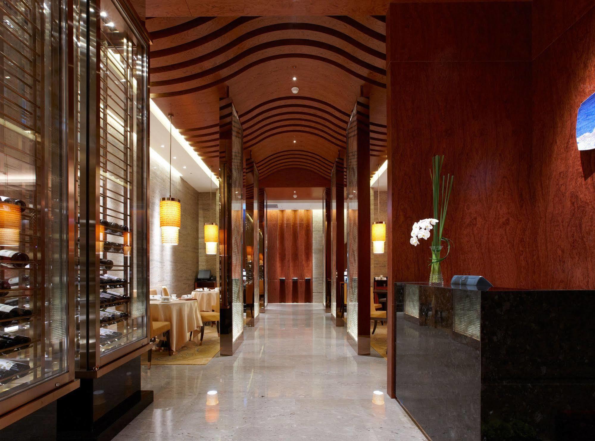 The Okura Prestige Taipei Hotel Eksteriør billede The interior of the restaurant
