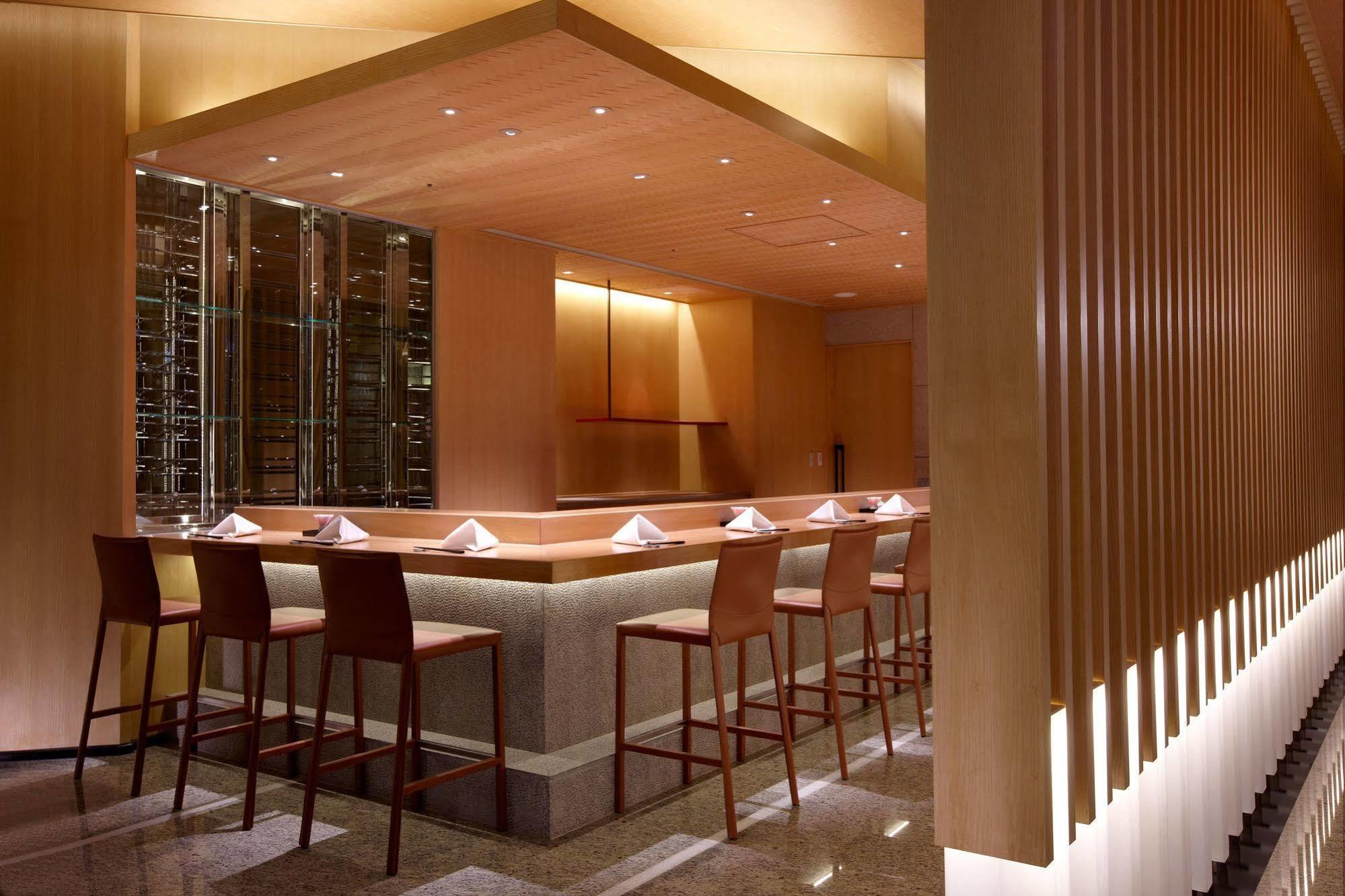 The Okura Prestige Taipei Hotel Eksteriør billede The interior of the restaurant